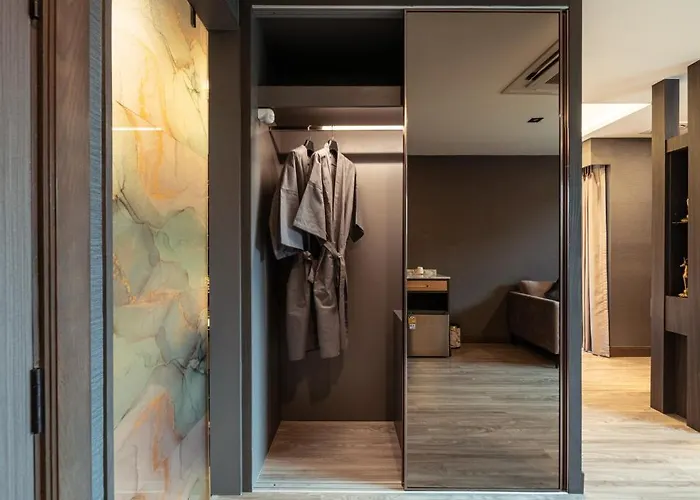 Hotell The One Smart Living Bangkok