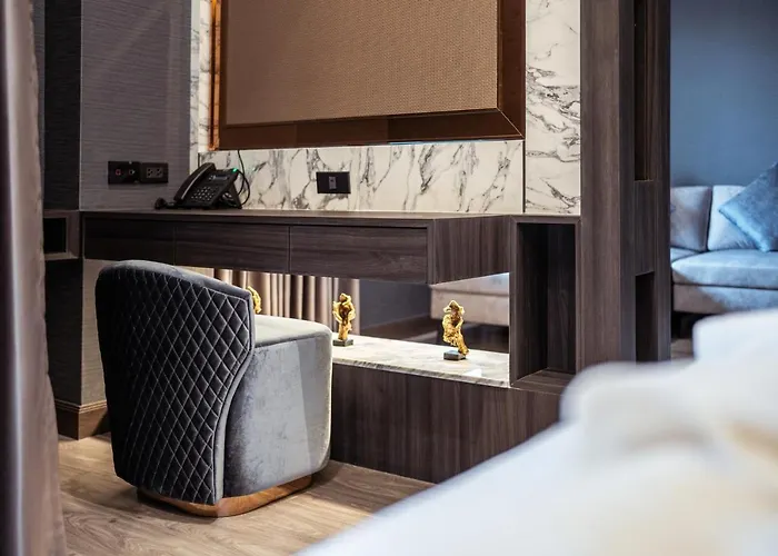 Hotell The One Smart Living