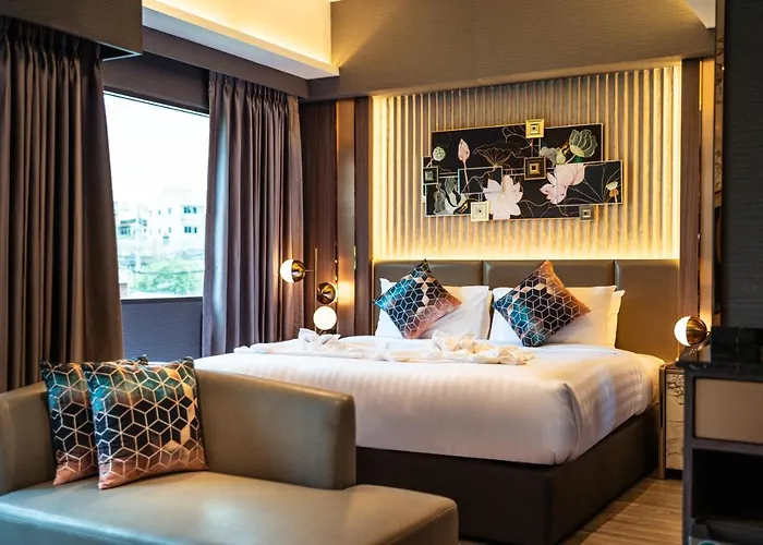 Hotell The One Smart Living 4*