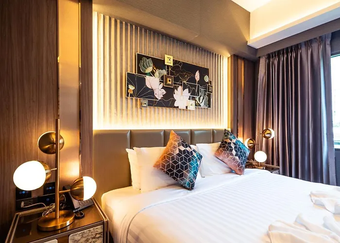 Hotell The One Smart Living 4*