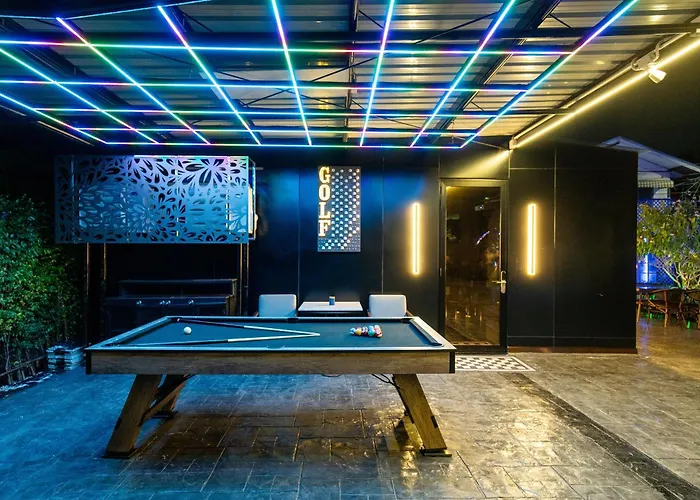 The One Smart Living 4*